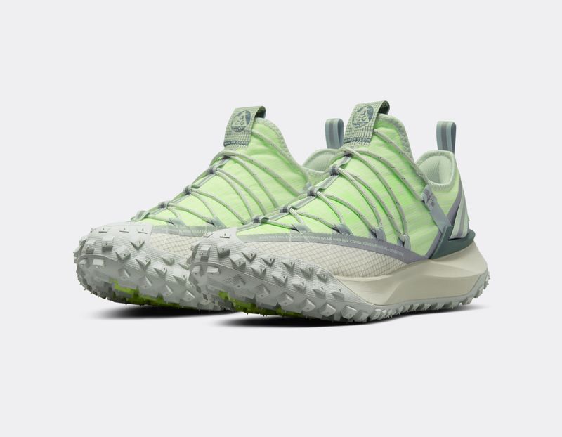 Nike ACG Mountain Fly Low