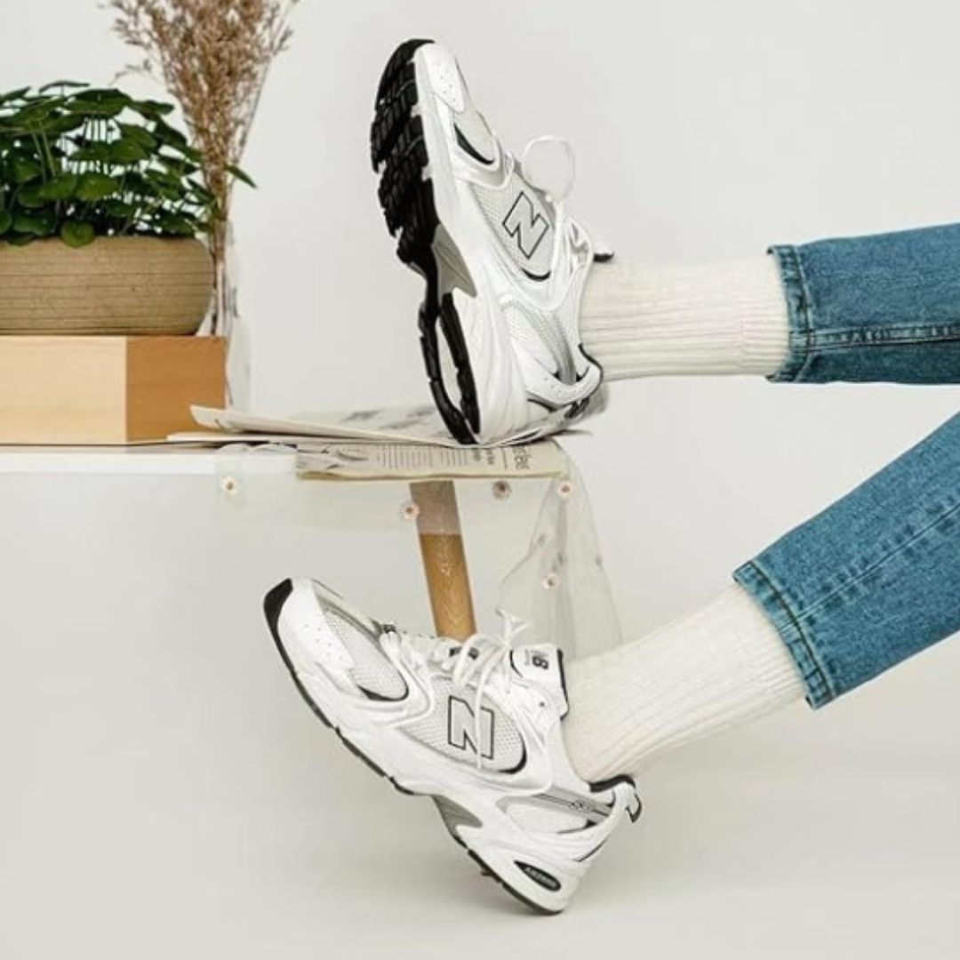 New Balance 530 (white /silver /navy)  Women