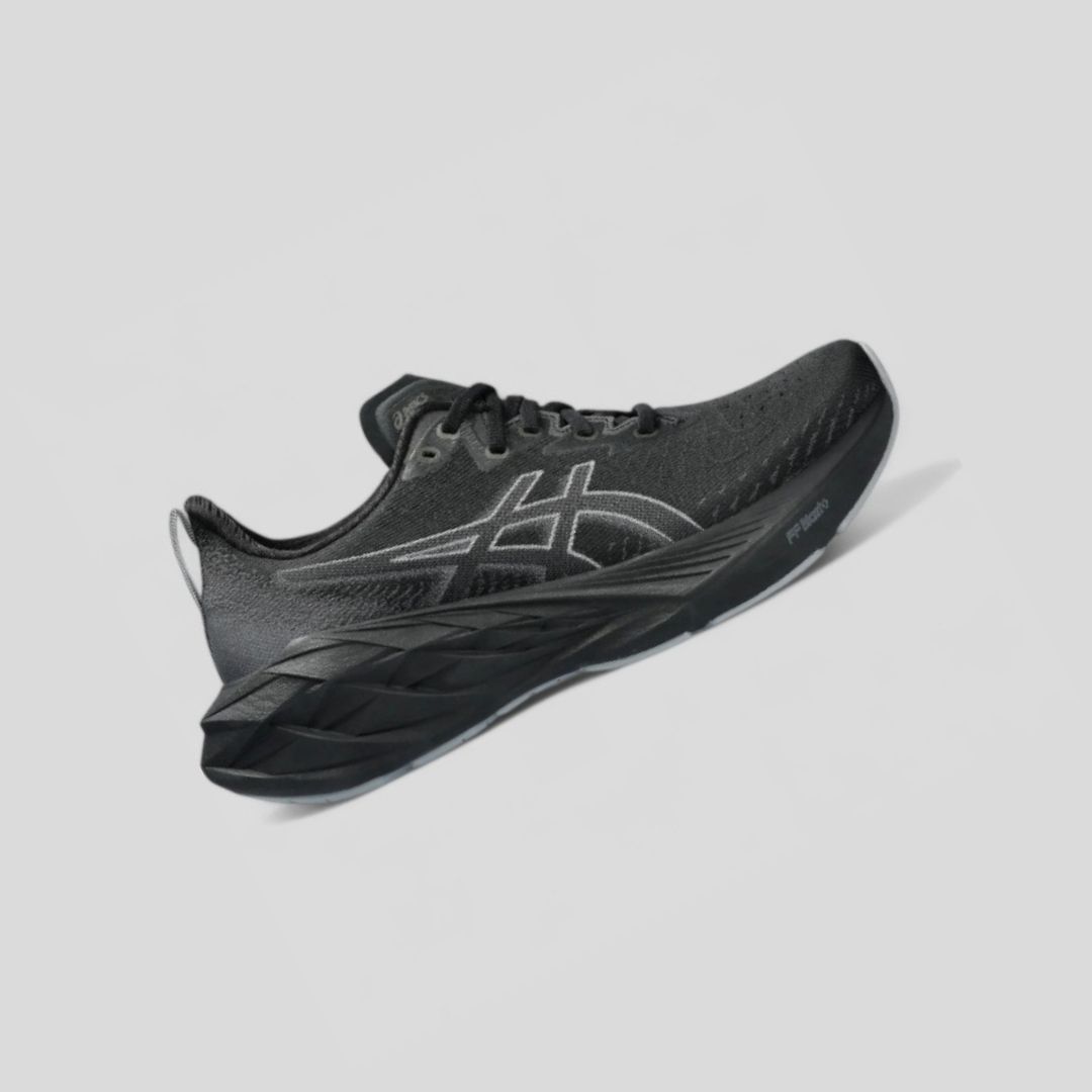 Asics Novablast 4 ’ Black