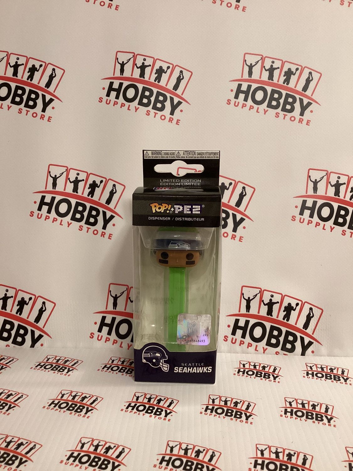 Seattle Seahawks BEANIE POP PEZ