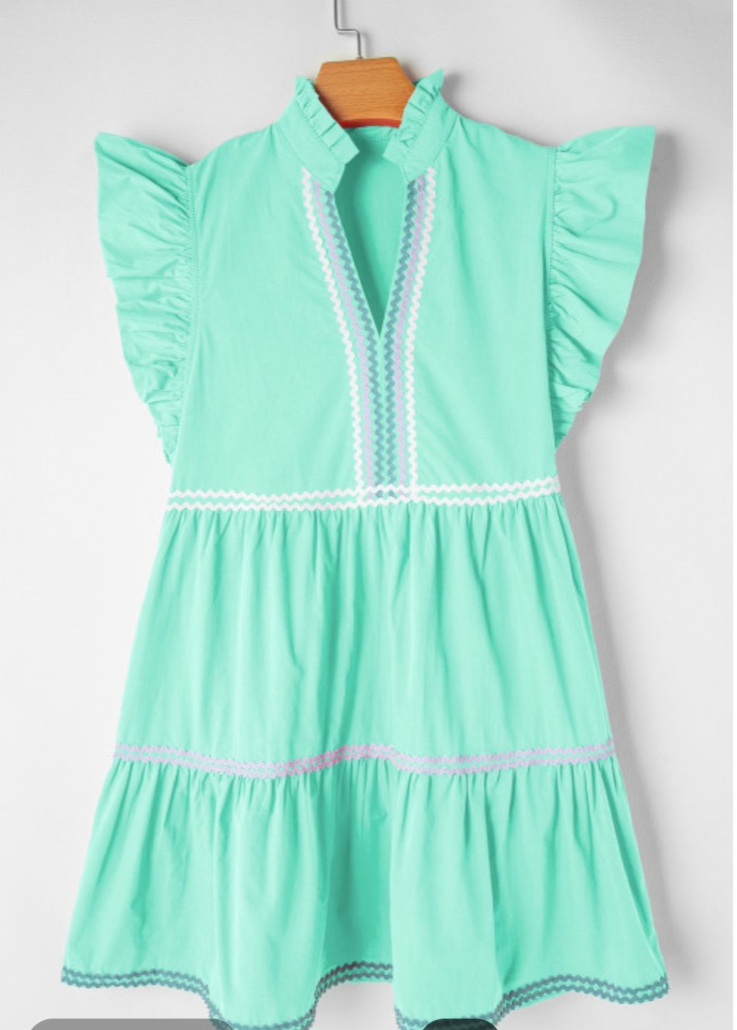 Color block Flutter Sleeve Dress
