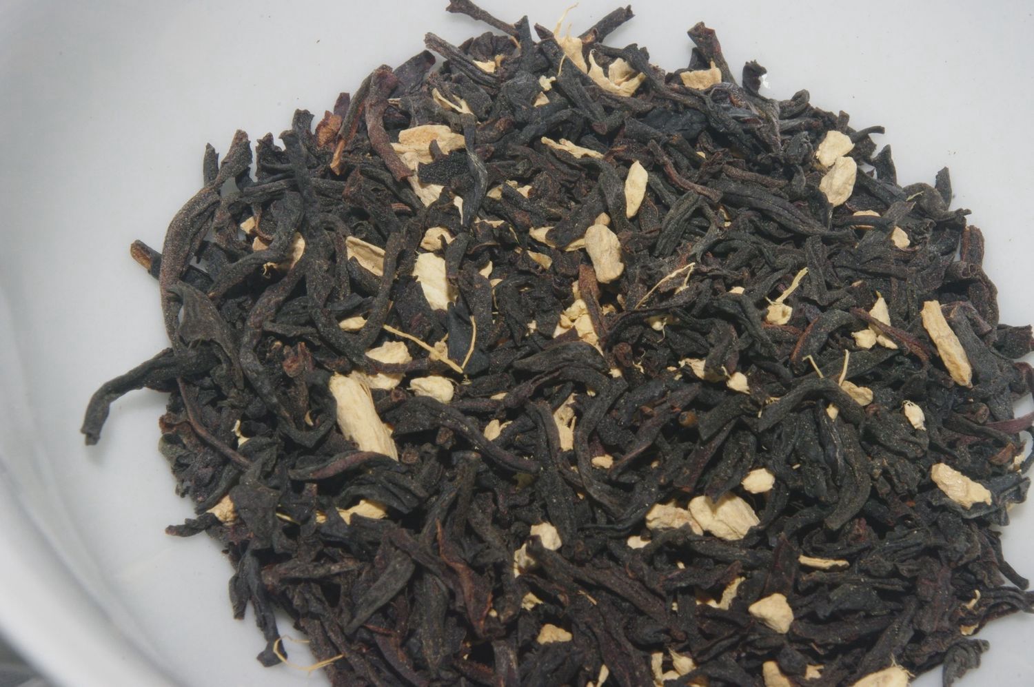 Ginger Peach Black Tea (16 oz Bulk)