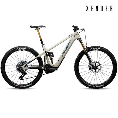 PIVOT SHUTTLE AM TEAM XX (2024)