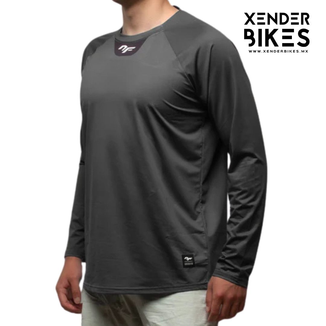 RIDE NF SVG RACE NEGRO JERSEY