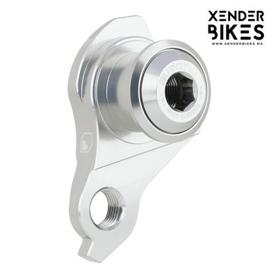 BURGTEC UDH RHODIUM SILVER HANGER