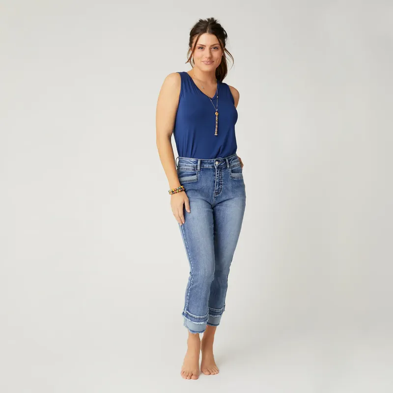 C+C EverStretch Boyfriend Capri  w/ Contrast Bottom: