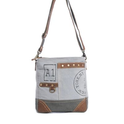 Myra L&#39; Postique Shoulder Bag
