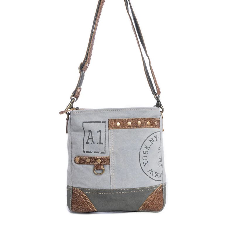 Myra L&#39; Postique Shoulder Bag