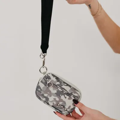Pretty Simple Nelly Nylon Wallet Wristlet