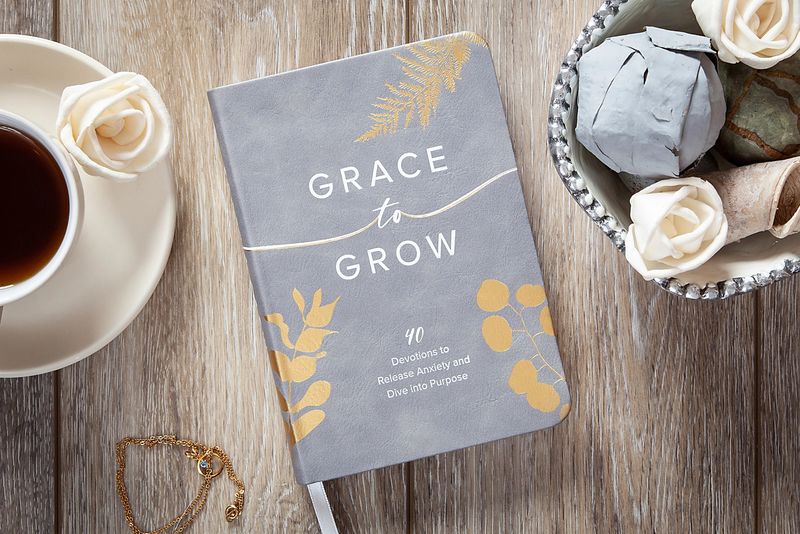 BOOK: Grace to Grow (Devotional)