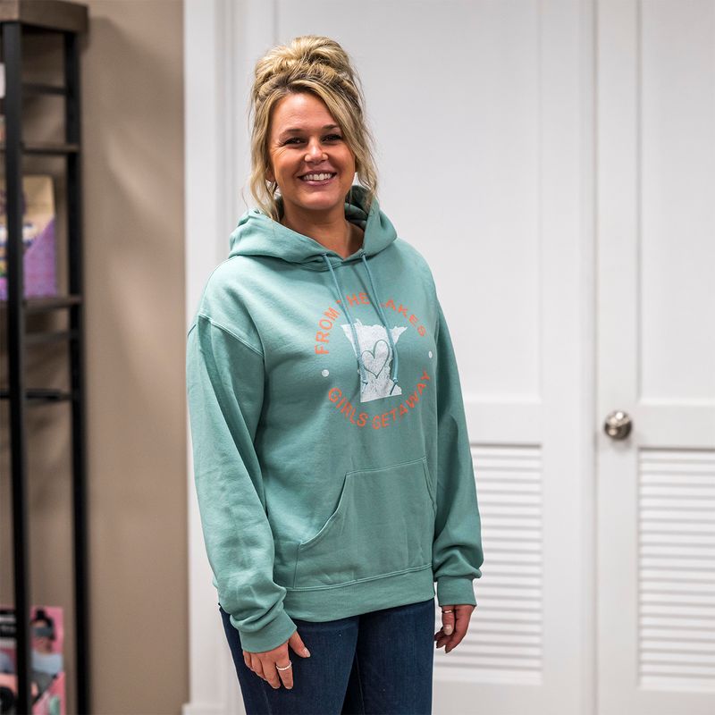 Hooded Pullover &quot;From the Lakes Girls Getaway&quot;: