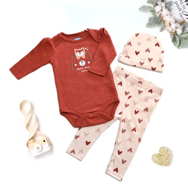 Lollipop Dreams More Hugs Please Bodysuit Hat Pants Set (3pcs):, Size: 0-3M