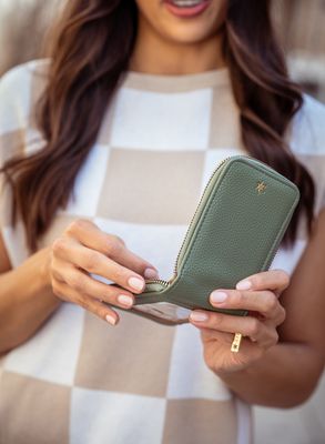 Kedzie Essentials Only Pocket Wallet: