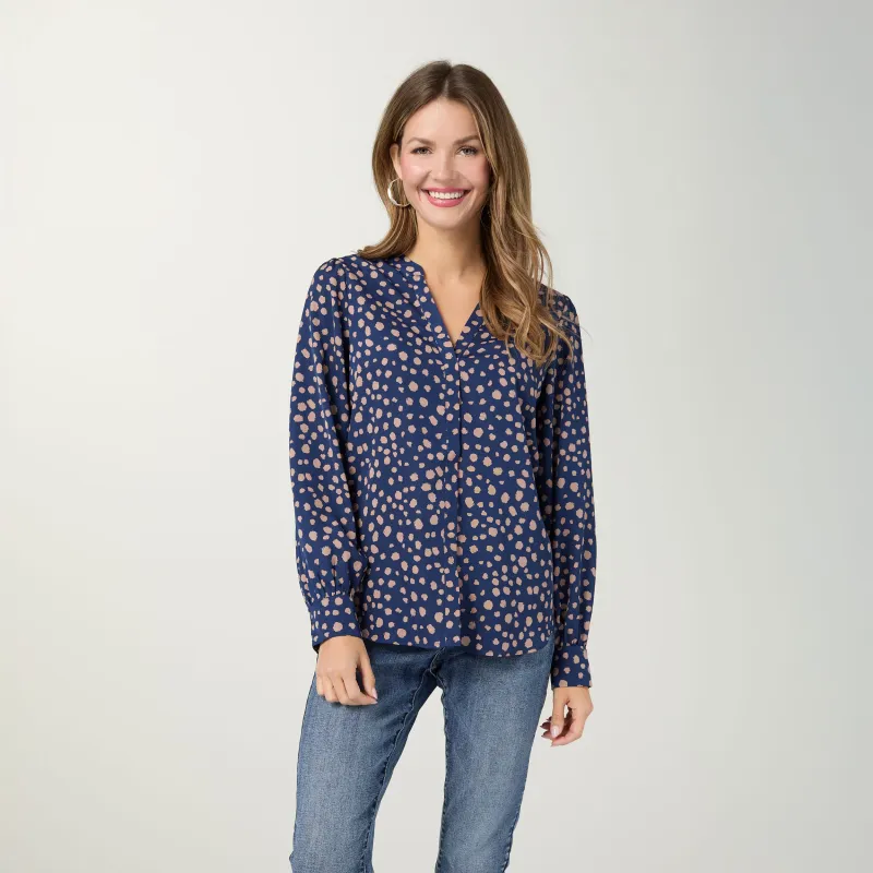 Coco + Carmen Suki V-Neck Printed Blouse: