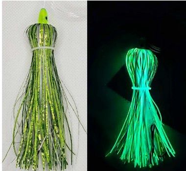 Mr. Chrome Lures -Trolling Fly  - 4 in.