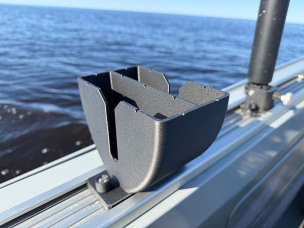 AJ&#39;s Custom Solutions - Diver Trap Track Mount