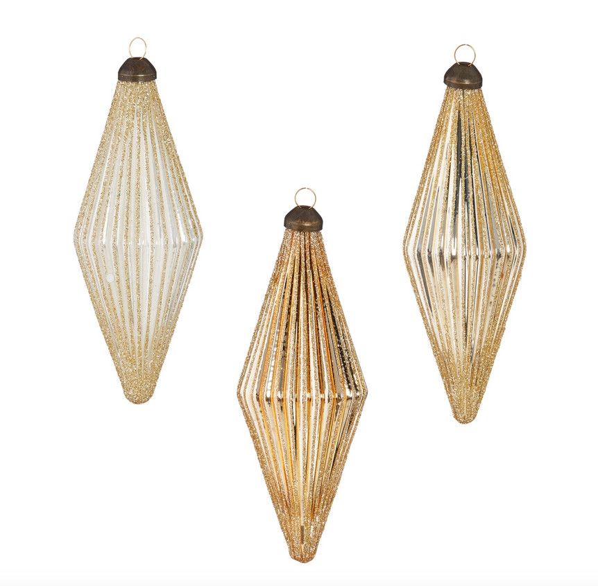 Glittered Diamond Ribbed Ornament
