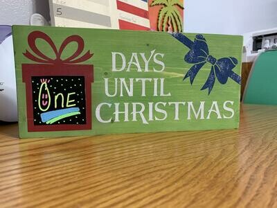 Countdown to Christmas Chalkboard DIY Wood Sign