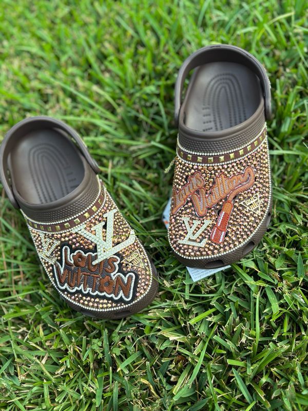 Adult Custom Crocs DEPOSIT