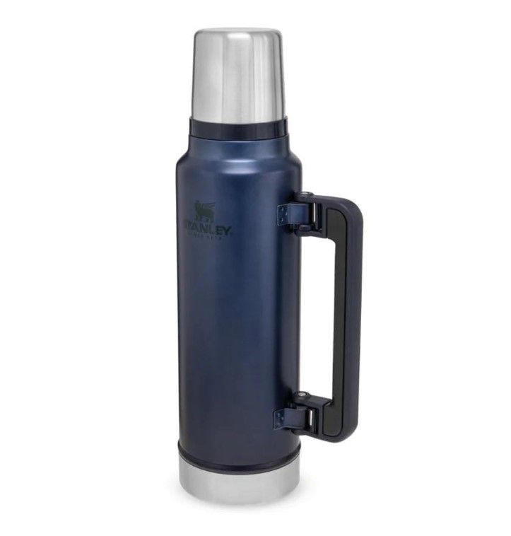Stanley Classic Legendary Bottle in Nightfall Blue (1400ml)