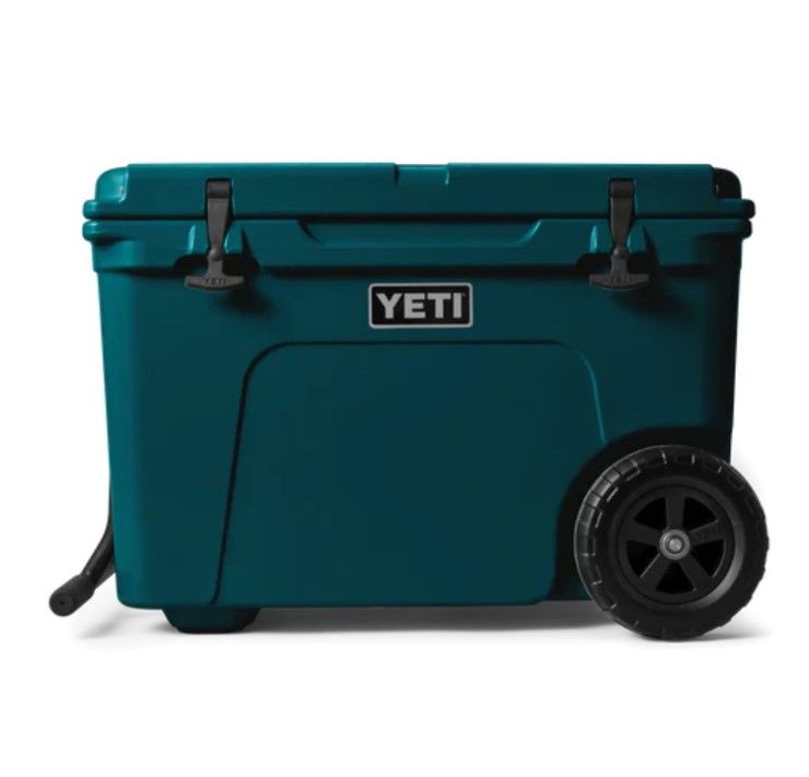 Yeti Tundra Haul Hard Cooler in Agave Teal