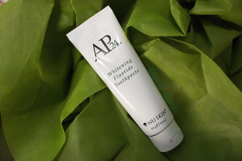 AP 24 Whitening Fluoride Toothpaste