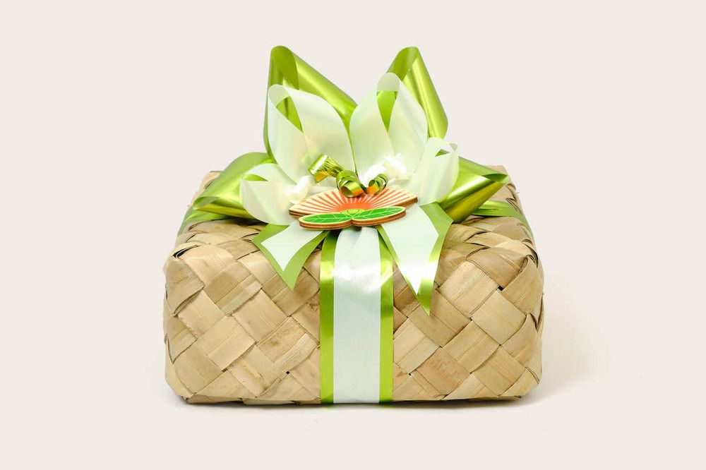 Kiwiana gift basket