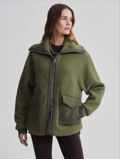 Varley Eleanor Patch Pocket Fleece- Winter Moss