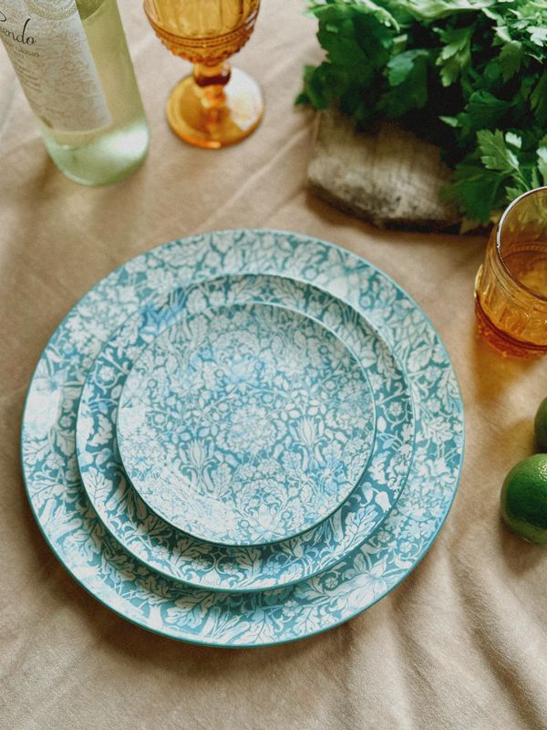Patina Vie Antoinette Porcelain Plates