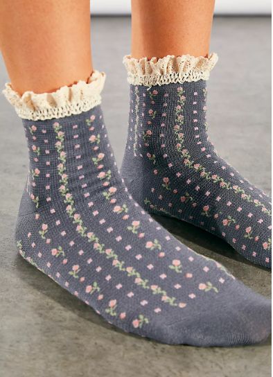 Free People Rosebud Waffle Knit Ankle Socks