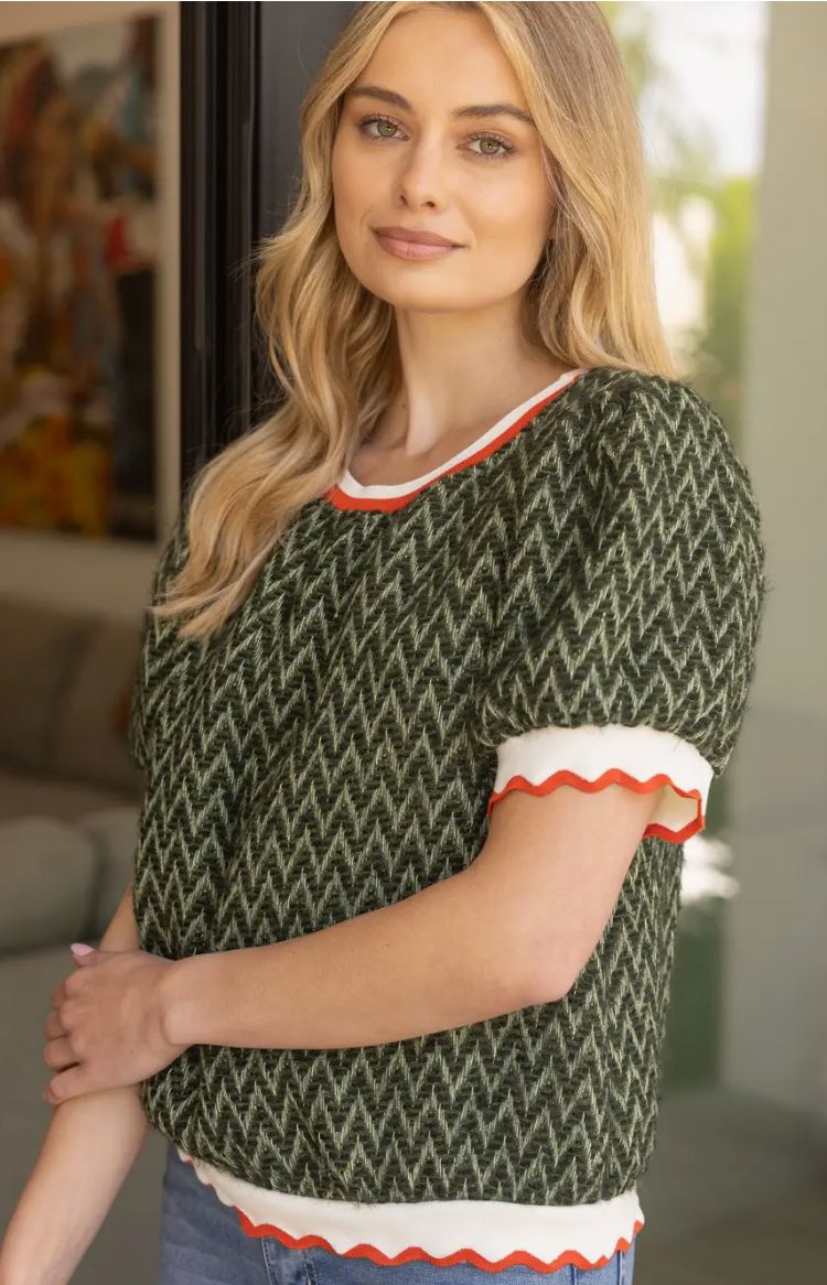 Zigzag Fuzzy Textured with Striped Elastic Banded Top