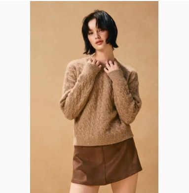 Cable Knit Crew Sweater (Caramel)