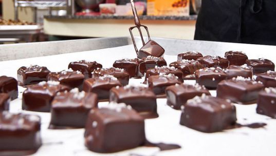 Gail Abrosius 2 Pc. Dark Chocolate Sea Salt Caramel