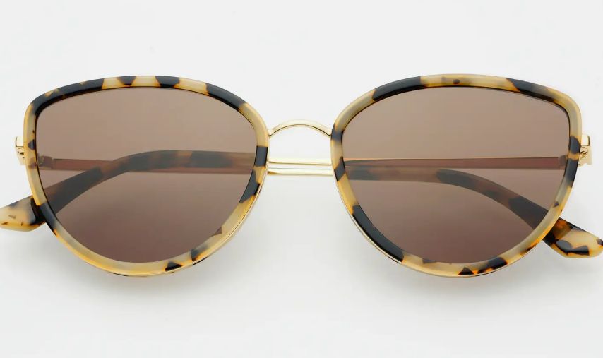 FREYRS Luna Acetate Cat Eye Sunglasses (Milky Tortoise)