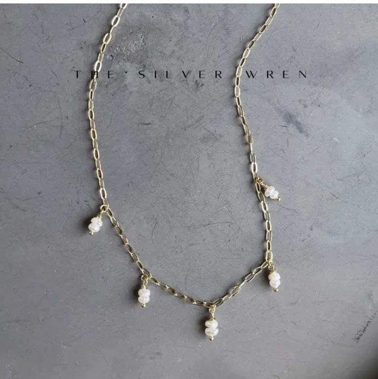 Dancing Pearl Necklace