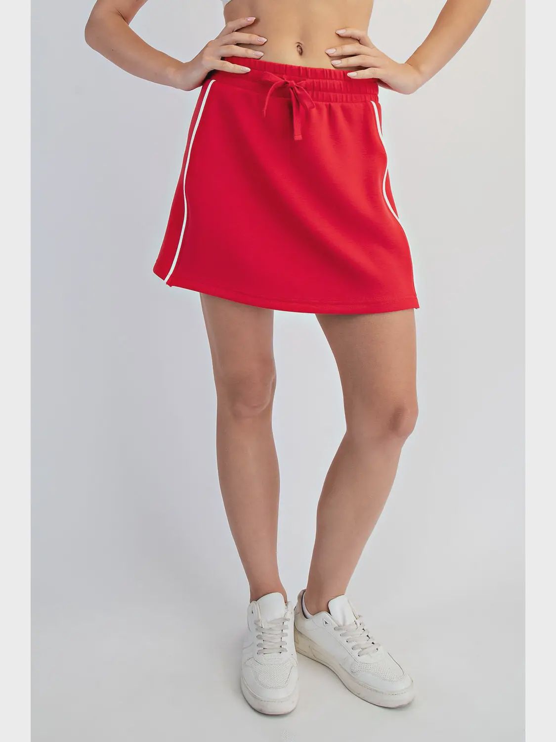 Modal Scuba Flat Piping Skort Red