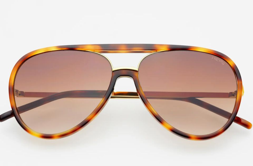 FREYRS Shay Aviator Sunglasses (Tortoise/Gradient Brown)