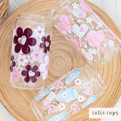 Cute Floral Flower Heart Glass Can Cup with Acrylic Lid and Straw