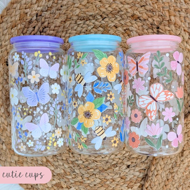 Cute Garden Glass Can Cup with Acrylic Lid and Straw, Bees and Butterflies