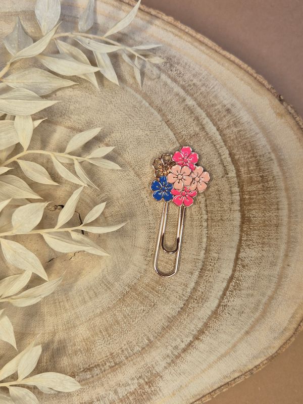 Paperclip binder bloem groot roze