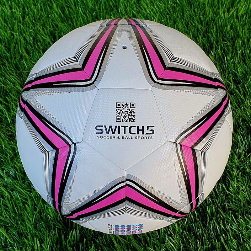 SWITCH5 FUSSBALL GRÖSSE 5 mit Spielplan