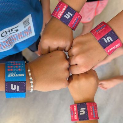 SWITCH5 SPIELBOX22 in Pink &amp; Blue