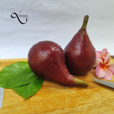 Pear Red Bartlett