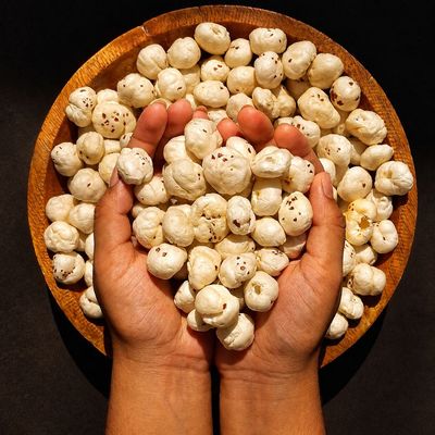 Organic Makhana Fox Nuts with light, crunchy texture, naturally wholesome and versatile for healthy snacking and recipes use.