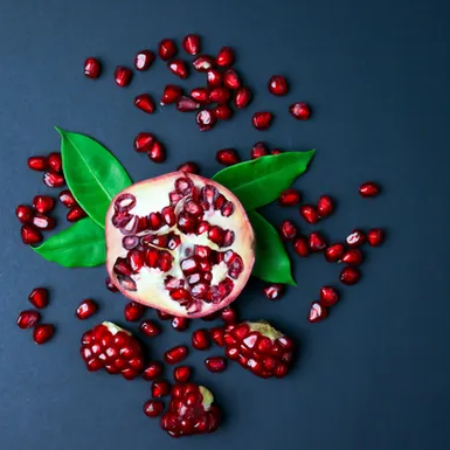 Organic Bhagwa Anaar Pomegranate from Sangli | Same Day Delivery in Gurgaon, Delhi, Noida | Sanesa Yourganic