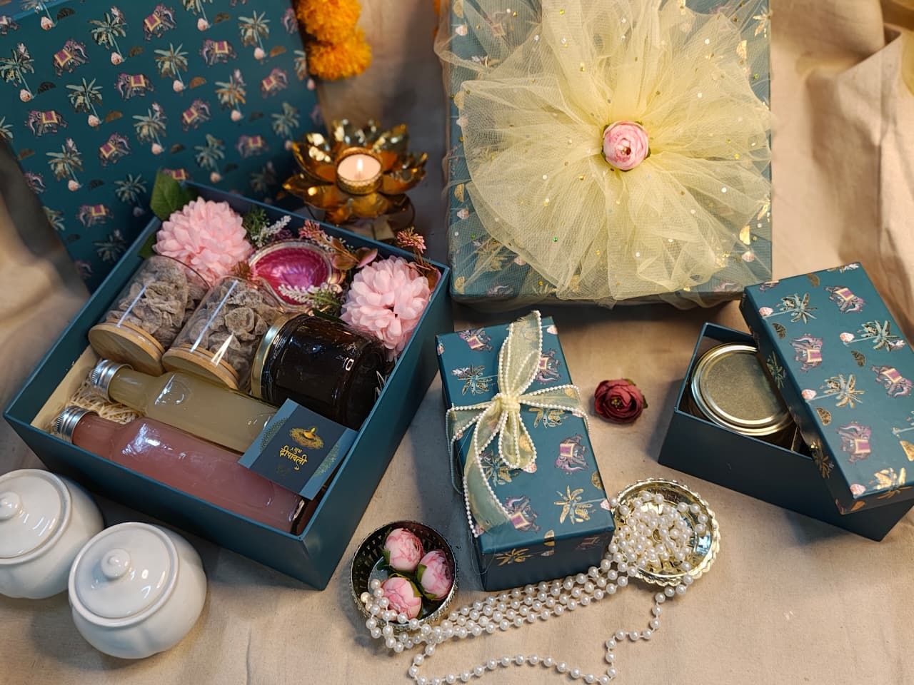 All Options Diwali Hampers