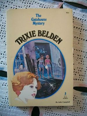 Campbell, Julie - Trixie Belden #3 The Gatehouse Mystery (1977, Golden Press, PB)