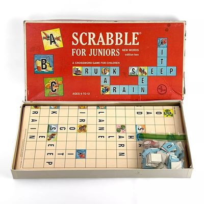 Scrabble Crossword Game for Juniors (USED, Edition Two, 1964)