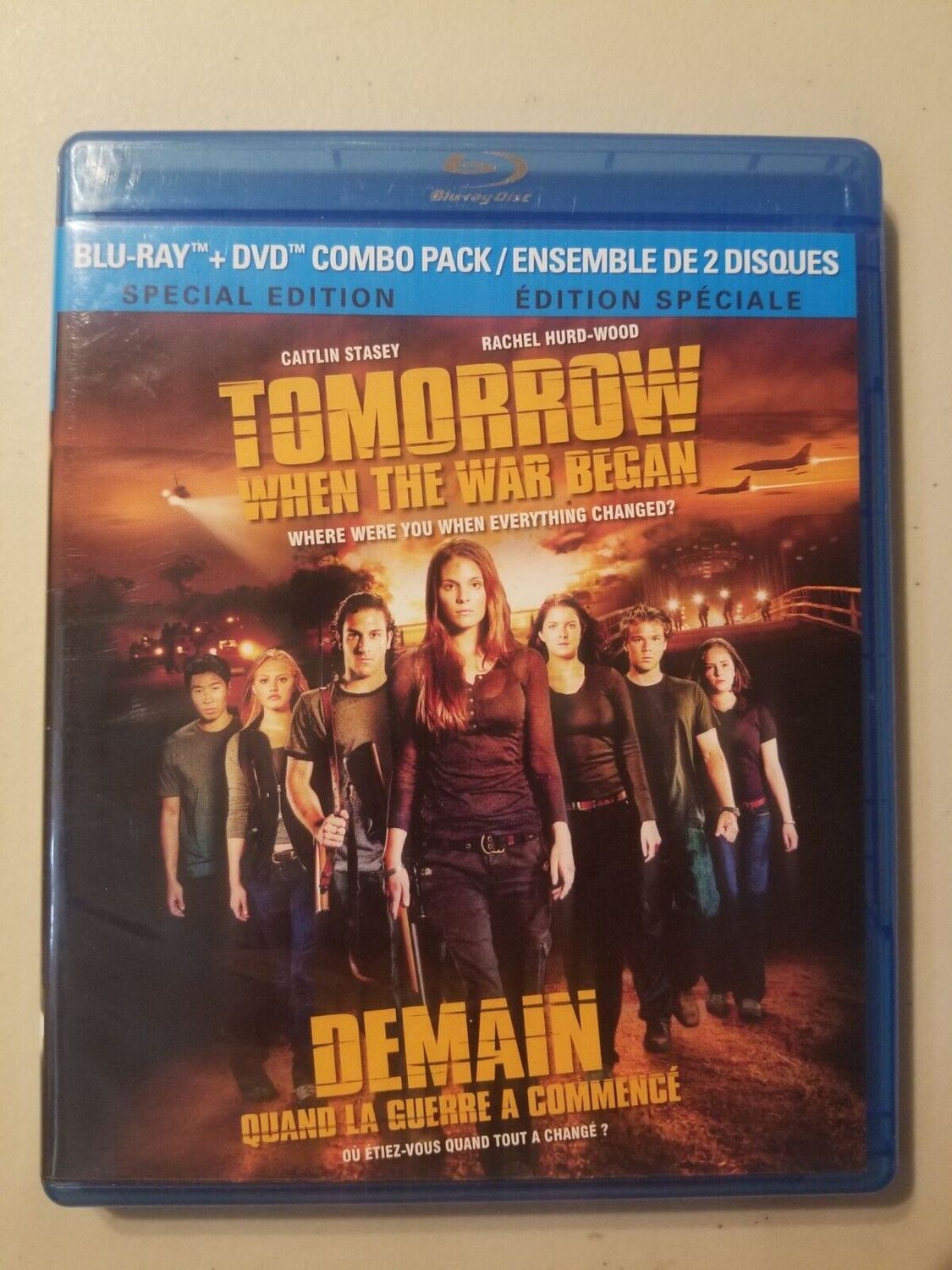 Tomorrow, When The War Began (2010) [Special Edition] (Blu-Ray + DVD)