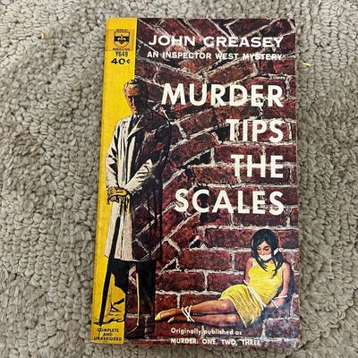 Creasey, John - Murder Tips the Scales (1955, Berkley Medallion Y649, PB)